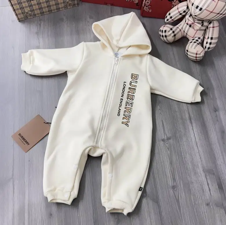 Burberry sz59 66 73 80 90  (19)